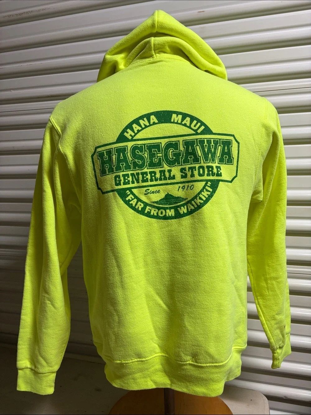 Hasegawa General Store Hana Maui Hawaii Neon Yellow Hooded Sweatshirt S